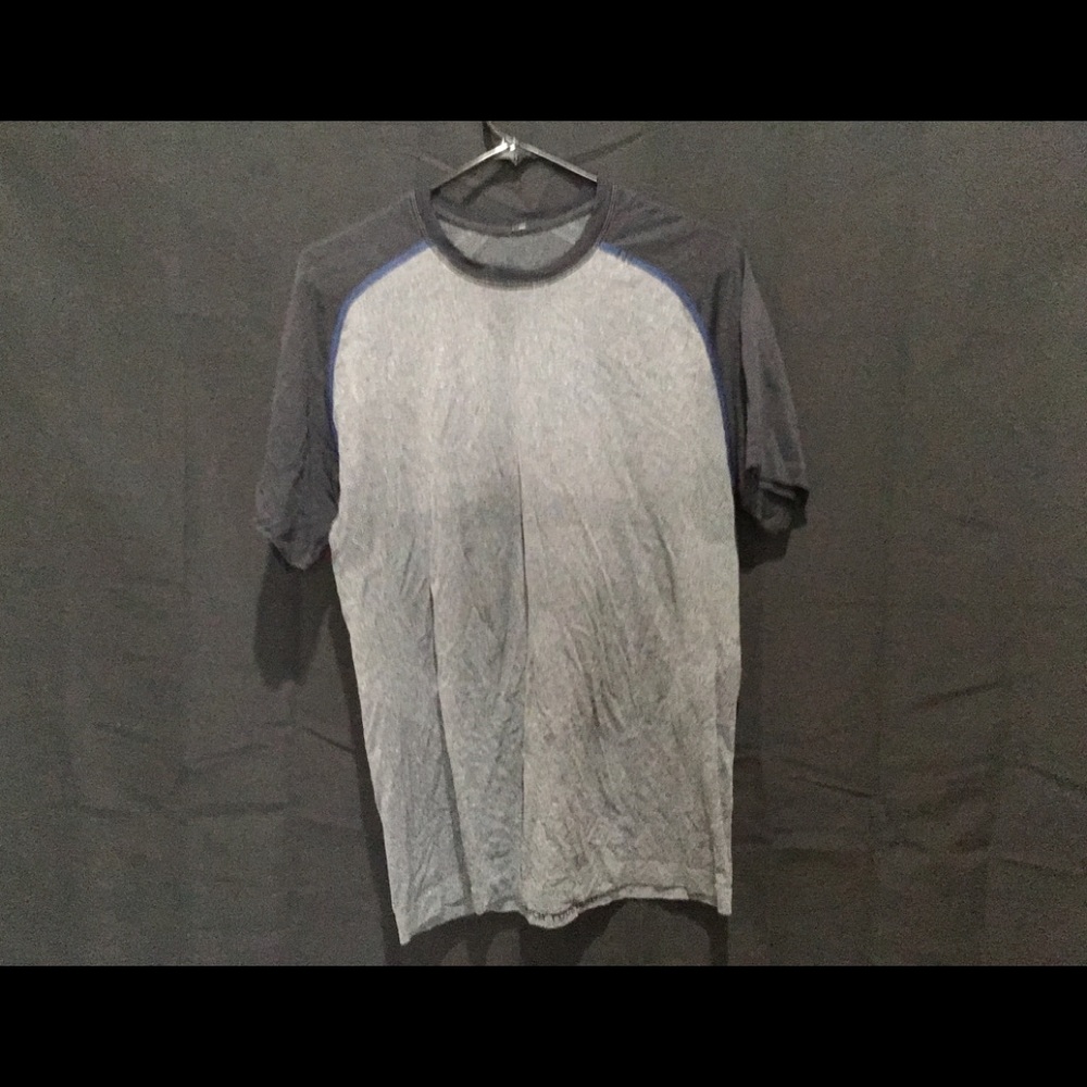 Lululemon metal vent SS